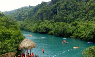 Quang Binh Tourism: Explore Chay River – Nuoc Mooc stream